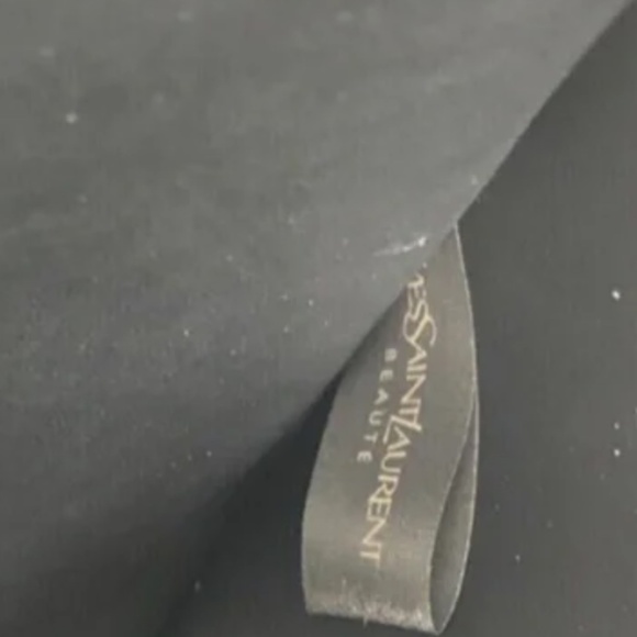 Yves Saint Laurent Crossbody Bag Pouch Clutch Envelope NEW YSL - Picture 9 of 9